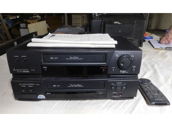 Mitsubishi Video Classic Recorder HS-U440 With Video Recorder And Remote HS-U680