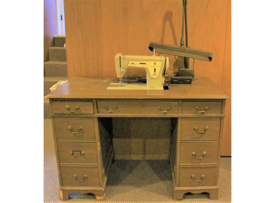 Vintage Singer Fashion Mate BZB 60-8  Sewing Machine W/ Foot Pedal And Desk