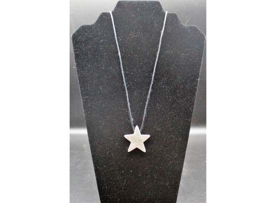 Mexican Stamped 925 Sterling Silver Taxco Shiny Thick Chunky Modern STAR Pendant