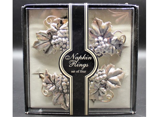 Grape Napkin Rings Set Of 4 Silver Tone Leaves Metal - Some Tarnish - New In Box