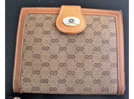 Gucci Inspired Wallet Beautiful Gucci GG Monogram In Tan And Cream
