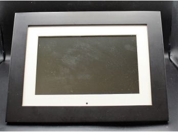 Pandigital PAN8004W01C 8-Inch LCD Digital Picture Frame Black