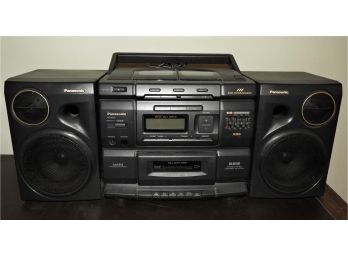 Panasonic RX-DS750 Stereo XBS Boombox Radio CD Cassette Vintage