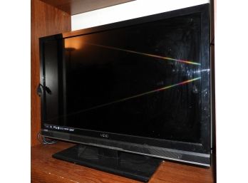 Vizio M320SL 32-Inch 120 Hz Class Edge Lit Razor LED LCD HDTV With VIZIO Internet Apps - Black