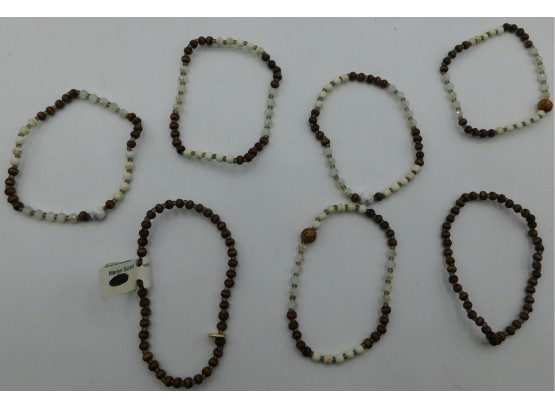 Lot Of Assorted Beaded Bracelets (5)