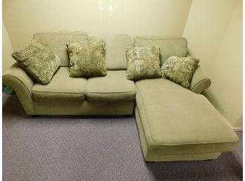 Bauhaus Stylish Comfortable  Green Sectional Sofa With Chaise Lounge & Decorative Pillows