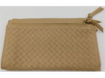 Urban Expressions Beige Woven Handbag With 2 Zip Pockets