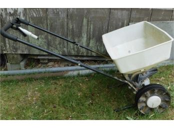 Craftsman Push Cart Fertilizer Spreader