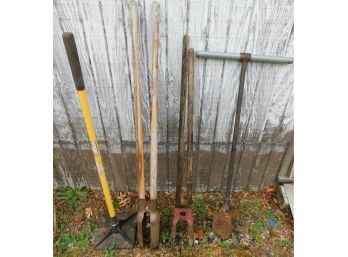 Lot Of 3 Post Hole Diggers And 1 Tamper Tool
