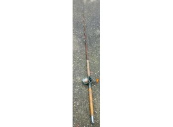 Vintage 8' Feralite Fishing Rod With Penn Reel Senator 310 Reel With Bakelite Handle