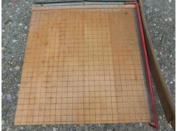 Vintage Brown Table Size Guillotine Paper Trimmer With Ruler Measurements