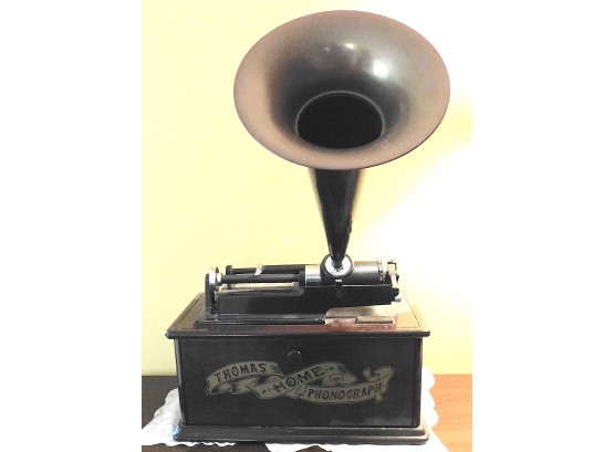 Thomas Home Phonograph Collectors Edition Radio & Cassette Model 177