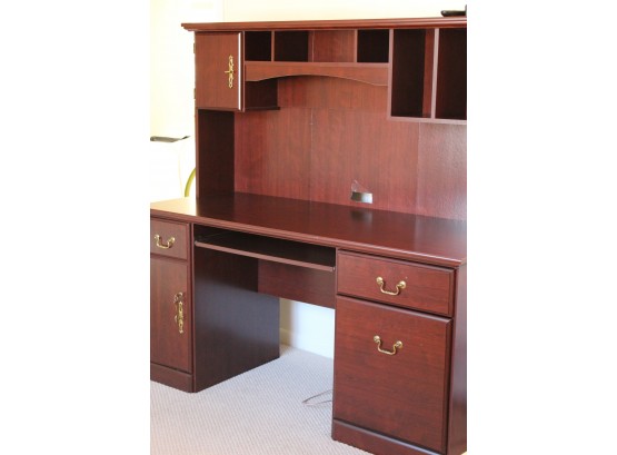 Large Office Desk With Hutch