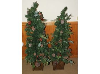 Set Of 2 Artificial Potted Christmas Trees
