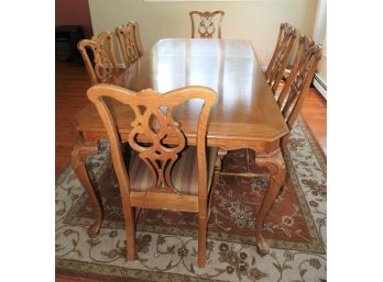 Thomasville Dining Room Table With 6 Chairs & 1-leaf