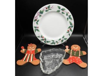 Imported By McCrory Stores Holiday Plate, 2 Gingerbread Trivets & Glass Angel Dish
