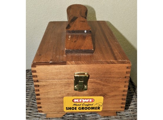 Kiwi Hand Crafted Shoe Groomer Storage Box With 2 Brushes