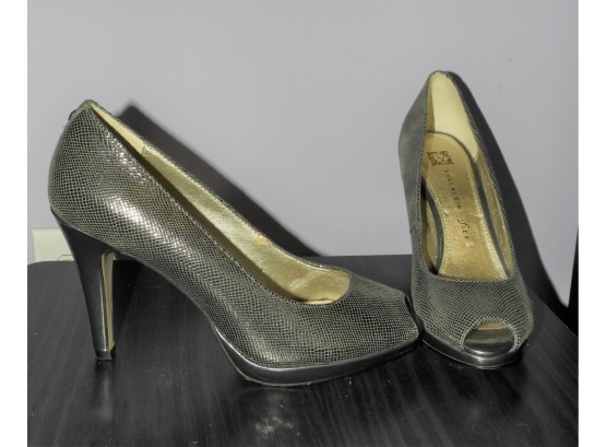 Women's Anne Klein Leather Shoes - Size 7 1/2
