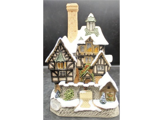 David Winter Cottages - The Scrooge Family Home - W/ Original Box
