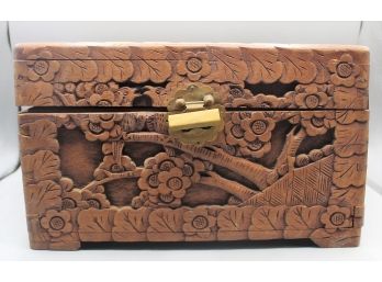Vintage Chinese Hand Carved Wooden/camphor Wood/dresserjewelry Box