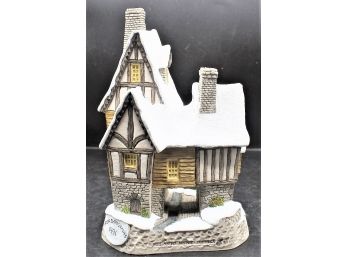 David Winter Cottages - Fred's Home - Dicken Series W/ COA & Original Box
