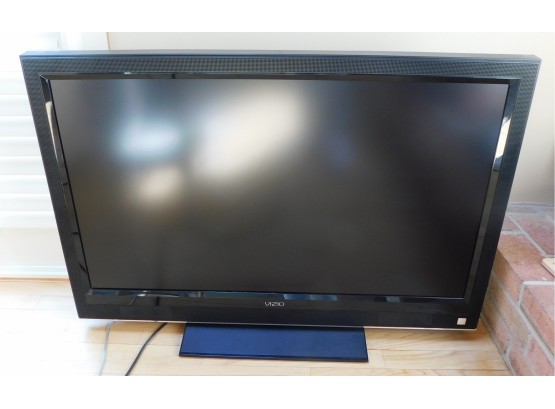 VIZIO VO37LF - 37' LCD TV - Widescreen - 1080p (FullHD) - HDTV
