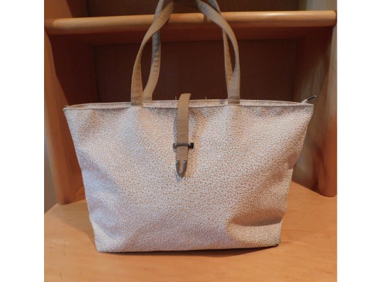 Mellow World Fashion Tote Tiffany, White - With Attached Zipper Pouch