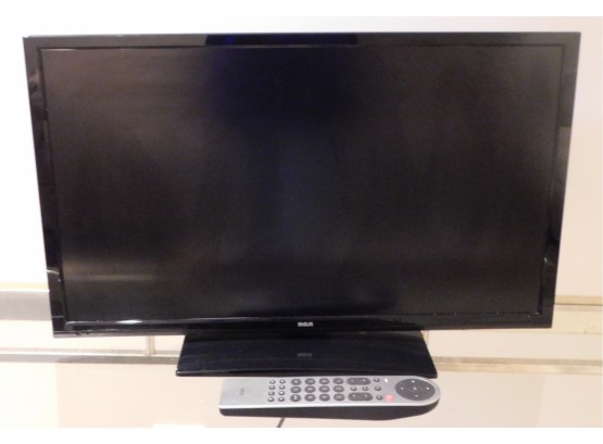RCA 24' LED LCD Full HDTV - Model LED24C45RQ With Remote