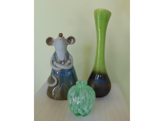 Decorative Ceramic Mouse And 2 Vases