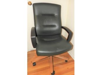 Green Adjustable Faux Leather Desk Chair On Wheels