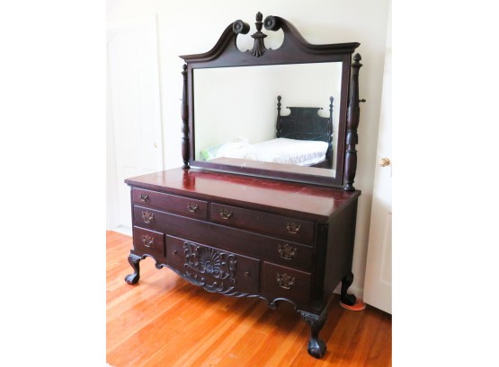 Furniture Of Quality - 6 Drawer Dresser W/ Mirror -  Michigan Furn Co. Pittsburg PA - L60' X H77' X D26'