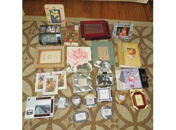 Large Lot Of Photo Frames And Photo Albums - 19 Frames - Wooden Photo Box - 4 Albums -
