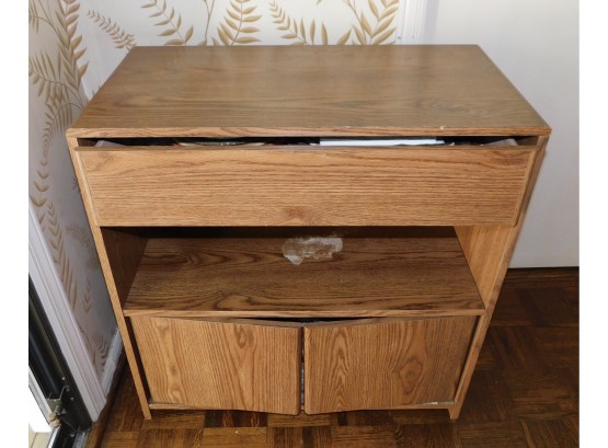 Pressed Board Tv Stand With Cabinet/Shelf/drawer On Wheels