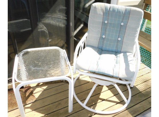 Outdoor Patio Swivel Chair With Cushion And Metal Frame Glass Top Side Table