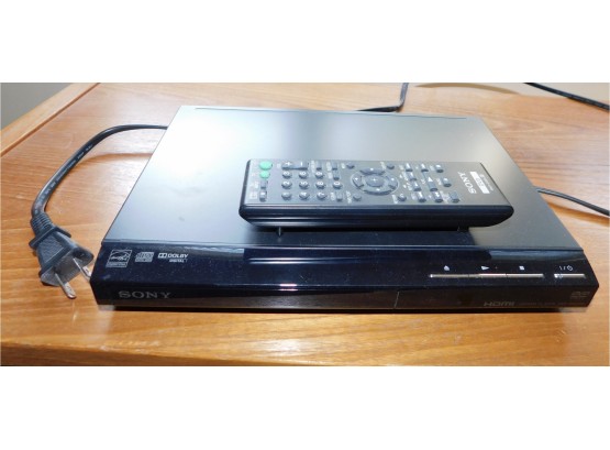 Sony CD/DVD Player Model #dVP-sR510H With Remote