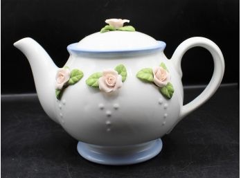 RARE Teleflora Gift 5 Cup Tea Server Teapot, White With Applied Pink Roses
