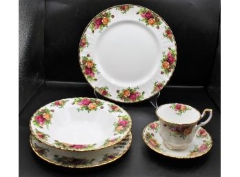 Royal Albert Old Country Roses 5-Piece Place Setting