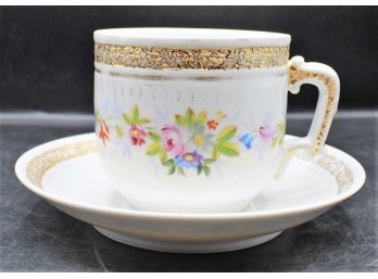 Lovely Hand Painted Teacup And Saucer W/ Gold Inlay
