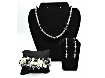 Beaded Necklace, Earrings And Beaded Elastic Bracelet