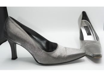 Stuart Weitzman 'raquel' Silver Matte Lame Women's Shoes - Size 8M