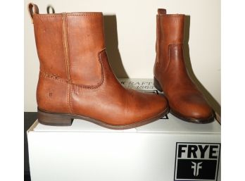 Frye Women's 'cara Short' Leather Boots In Cognac - Size 8M
