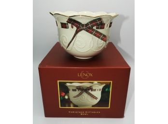 Lenox Christmas Giftable Bowl In Original Box