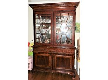 Elegant Collezione Europa Lighted China Display Cabinet With Bottom 2 Shelf Storage