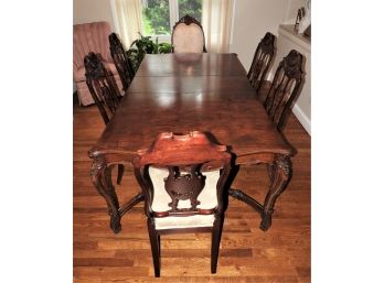 Elegant Walnut Wood Dining Room Table With 6 Chairs & One Leaf