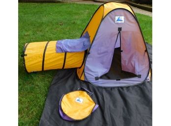 Children's Play Hut Tent With Detachable Tunnel