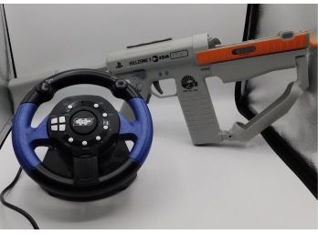 PlayStation KillZone 3 Gun & 200 Toy Steering Wheel