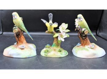 Staffordshire Hand Modeled Canary And American Gold Finch Porcelain Figurines - 3