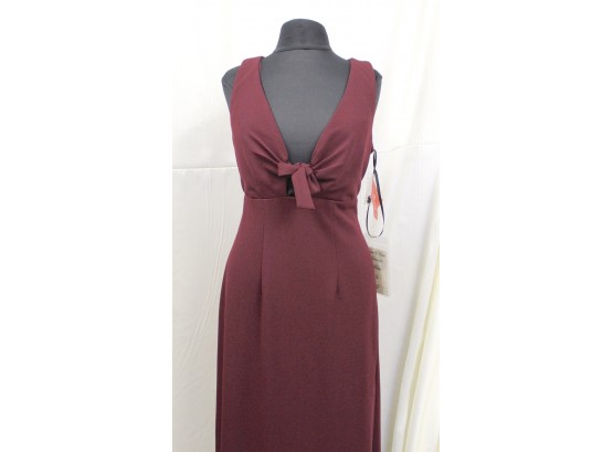 Walters & Walters Beautiful Sleeveless Dress With Tie Front & Zipper Closure