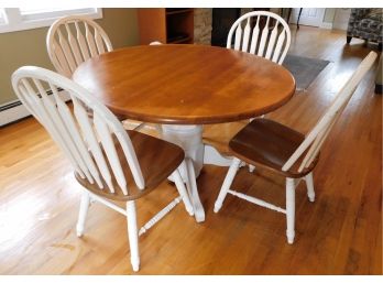 Fabulous Solid Oak Pedestal Round Dining Table With Four Chairs