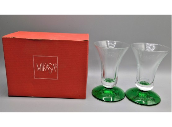 Mikasa Season's Glow Green Snowflake Base Candleholders - Set Of 2/in Original Box
